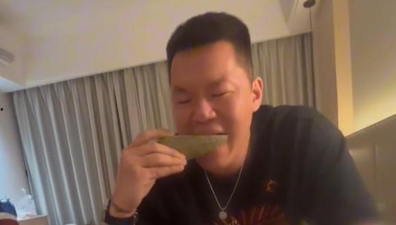 娱乐圈吃瓜吃得有点撑,盘点那些让人“撑”到不行的瓜料